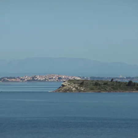 T4 Climatise Pour 6 Pers, Proche Plage, Jardin, Parking, Terrasse, Equipe - Fr-1-797-25 Lejlighed Port-la-Nouvelle